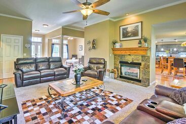 بيت ريفى Retreat W/ Fire Pit ~ 16 Mi To Springfield!