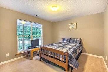 بيت ريفى Cedar Mountain House On 12 Acres Near Trails!