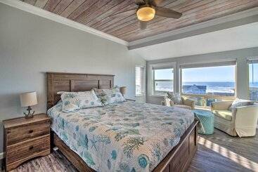 Kır Evi Gold Beach Home W/ Hot Tub, 1/4 Mi To Beach!