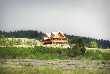 Hus på landet Luxe Lodge In The Tetons For Large Group Retreats!