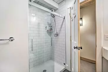 Mökkimajoitus Lakefront Paradise Near Okemo & Killington