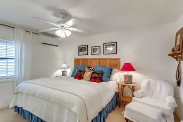 Mökkimajoitus Nantahala Lake Family Home W/ Private Dock & Views