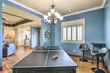 بيت ريفى Beautiful Crystal Beach Escape W/ Large Deck!