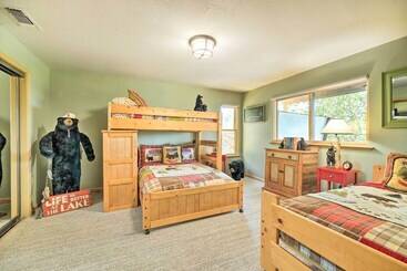 コテージ Groveland Lake House W/ Hot Tub & Water Views