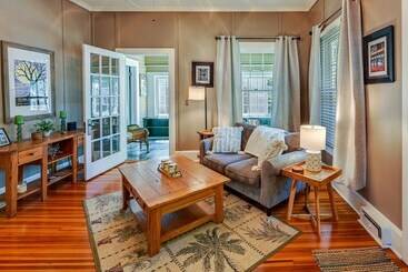 بيت ريفى Quaint Anderson Home W/ Sunroom, Walk To Downtown!