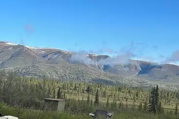 Gunsight Mountain Lodge