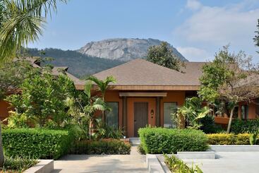 Hotel Mulberry Shades Bengaluru Nandi Hills, A Tribute Portfolio Resort