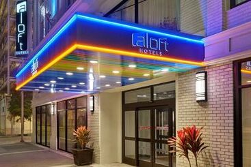 בית מלון כפרי Aloft Houston Downtown