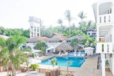 בית מלון כפרי Bungalows Zicatela