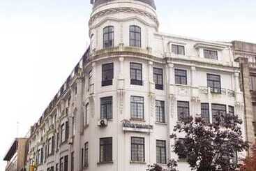 Nice Way Porto Hostel