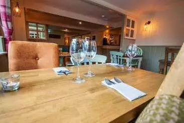 Aamiaismajoitus (B&B) The White Lion