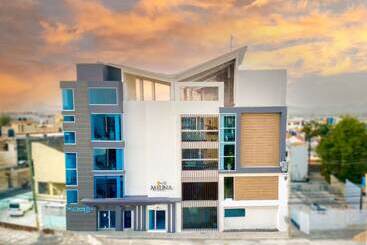 هتل Melina