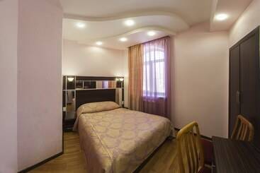 مسافرخانه Alpina Resort By Stellar Hotels, Tsaghkadzor