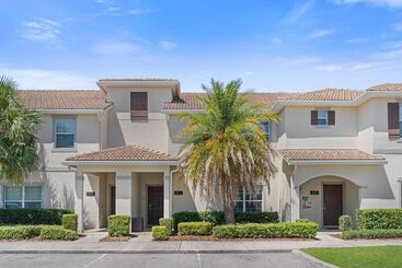 Dom wiejski 4813 Crusoe Street