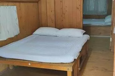 هتل روستایی Chargevillage