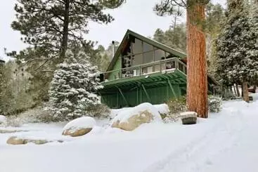 Mökkimajoitus Moonlight Shores Lakefront