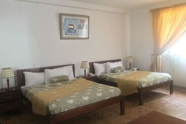 Embassy Suites Hotels & Restaurant