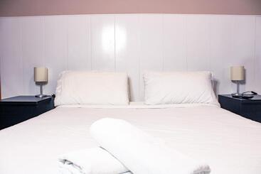 مسافرخانه Metropolitan Atocha