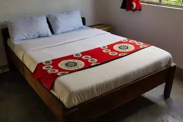 هتل Kamunjila Lodge