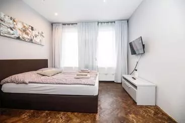 هتل Libušina Villa