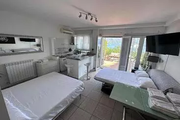 Bed and Breakfast La Terrazza Sul Lago