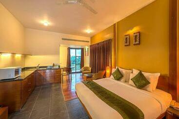 Astra Hotels & Suites   Marathahalli