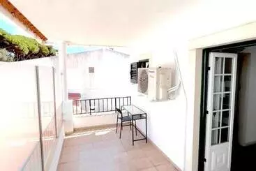 Retkeilymaja Carcavelos Summer Beach