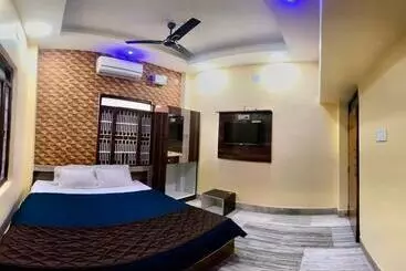 Hotel Bobby Premium Residency 350m From Jagannath Temple