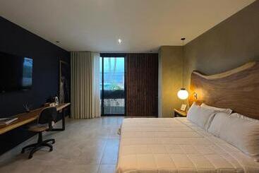 فندق Zelva Negra