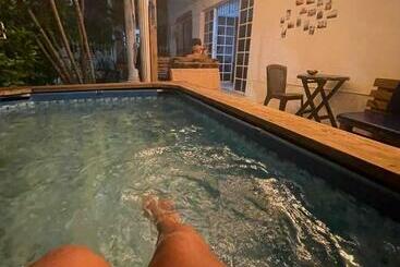 בית מלון כפרי Lotus By Maos