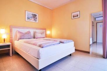 هتل Casa Antonelli