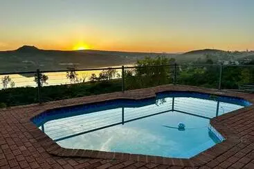 Aamiaismajoitus (B&B) A State Of Grace