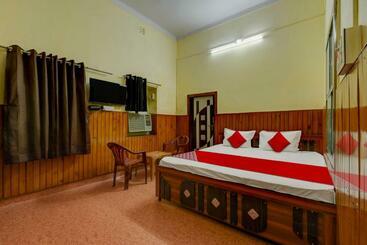 Oyo Flagship Hotel The Kailasha Residency