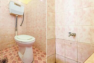 فندق Oyo 92710 Losmen Tjabe Merah