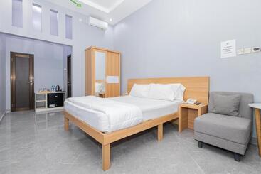 فندق Villa Three King Fm Mitra Reddoorz