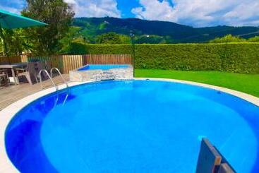 Mountain View Hostel