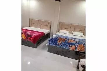 Pension Goroomgo Kashi Paradise Varanasi