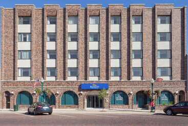 Отель Baymont By Wyndham Delavan Near Lake Geneva