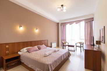 Отель Greek House