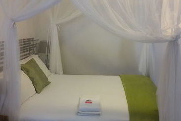 膳宿费 Moringa Guest House