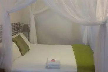 پانسیون Moringa Guest House