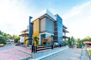 Magsaysay Hillside Resort Powered By Cocotel