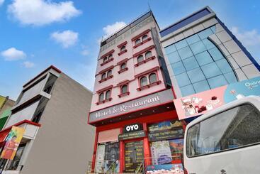 Oyo Flagship Hotel The Palm Bliss