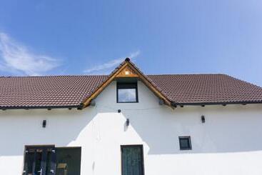 Pensjonat Casuta Din Drumul Muntelui