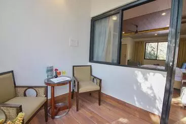 Pench Wilderness Camp Resort