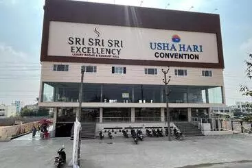 Hotel Sri Sri Sri Excellency