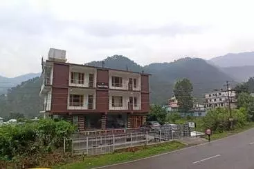 ホテル B Valley
