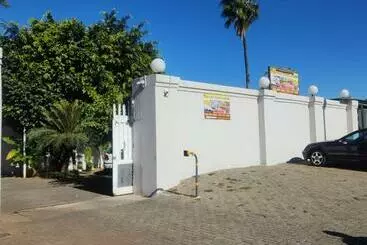 Pensionat Creg Guest House Rustenburg