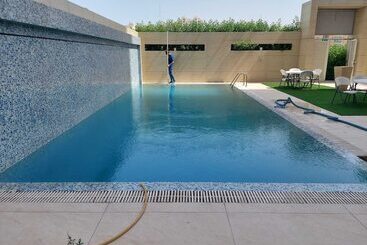 هتل White Luxury Suite