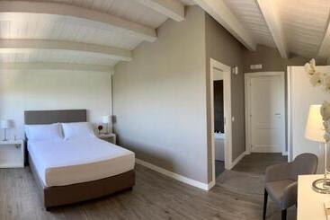 リゾートホテル Tenute Librandi Agriturismo